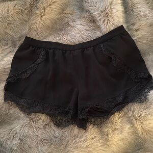 Endless rose black lace shorts
